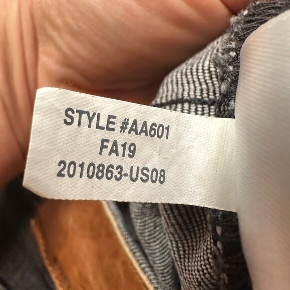 Rivet & Thread Madewell Cali Demi-Boot Jeans Raw Hem in Dark Grey Wash Size 26 - Picture 7 of 8